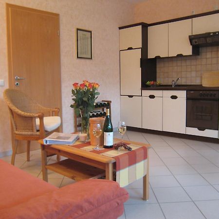Sch Ne Wohnung In Der Moselregion Kinheim Bagian luar foto
